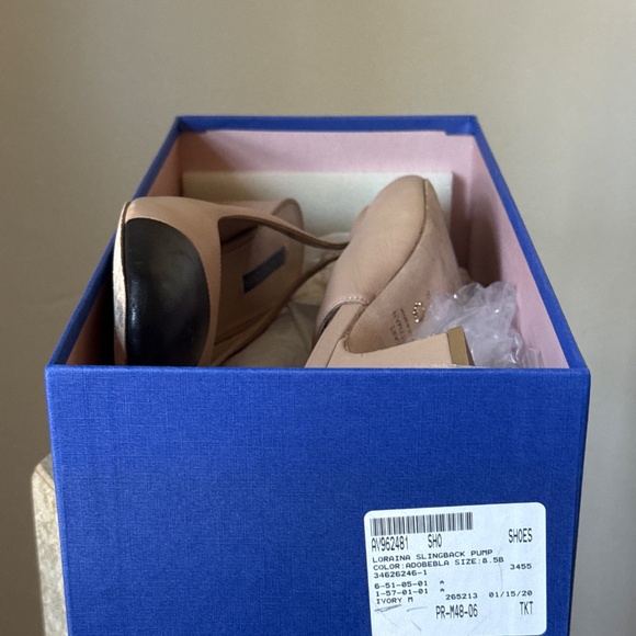 Stuart Weitzman Lorraine Slingback Pump - Picture 4 of 6